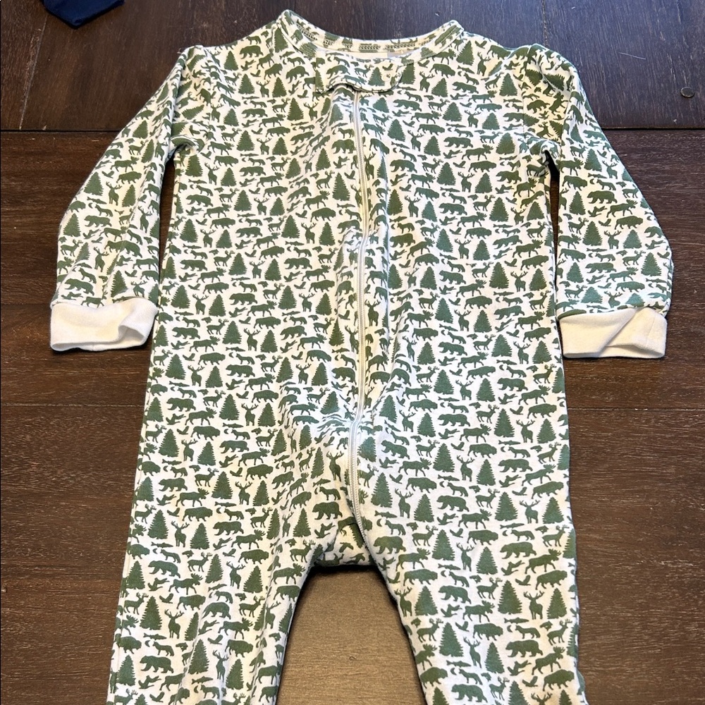 Lila and Hayes Parker Green Christmas Trees Zip-Front Pajamas
